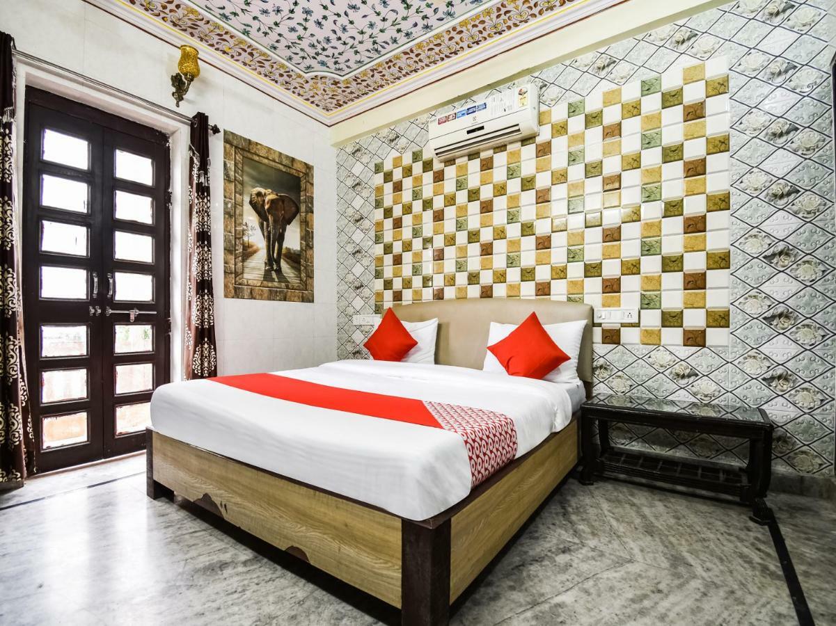 Oyo 48665 Kesar Palace Amer Екстер'єр фото
