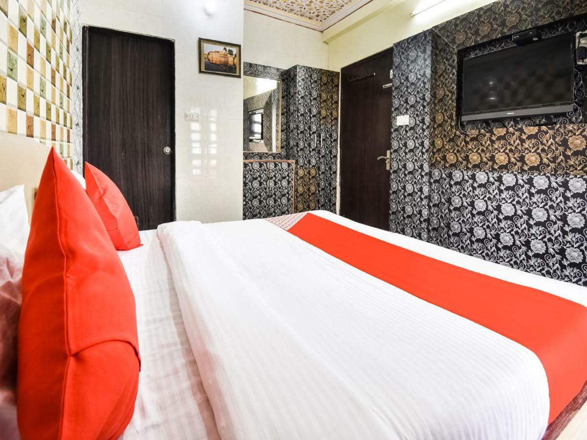 Oyo 48665 Kesar Palace Amer Екстер'єр фото