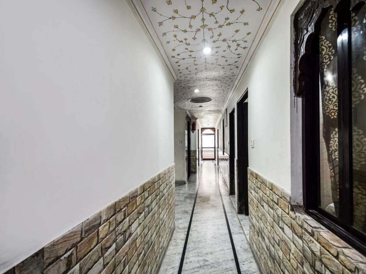 Oyo 48665 Kesar Palace Amer Екстер'єр фото