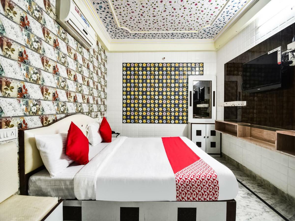 Oyo 48665 Kesar Palace Amer Екстер'єр фото