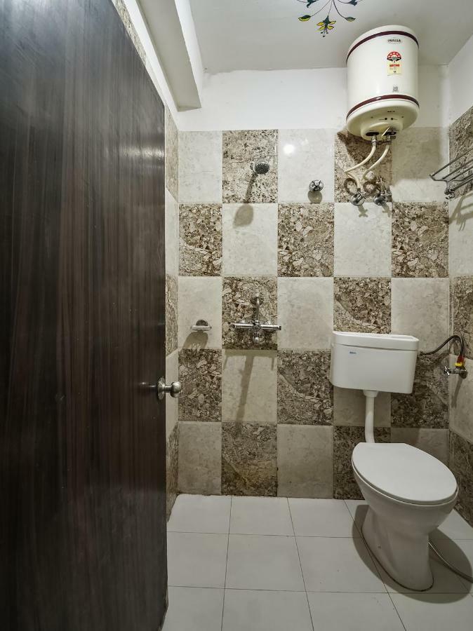 Oyo 48665 Kesar Palace Amer Екстер'єр фото